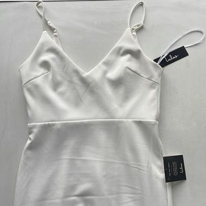 Lulu’s wedding dress. Size medium.